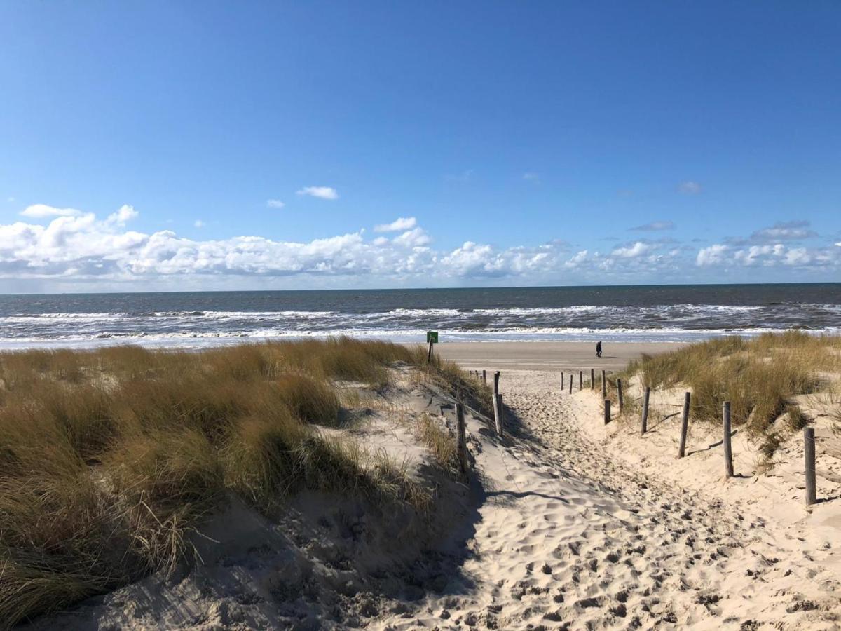 Strandhuis De Zeeparel Met Hottub بيتين المظهر الخارجي الصورة