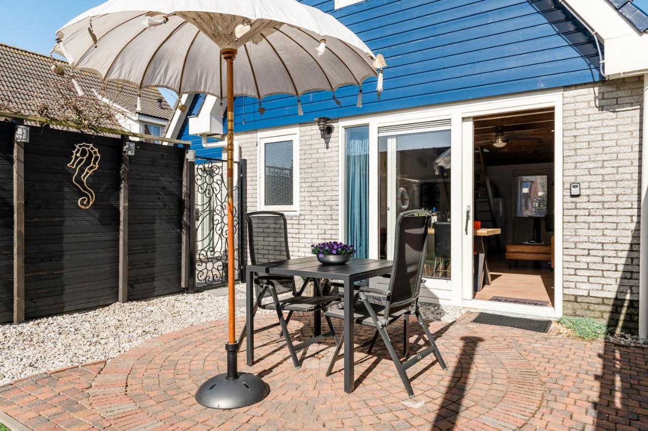 Strandhuis De Zeeparel Met Hottub بيتين المظهر الخارجي الصورة